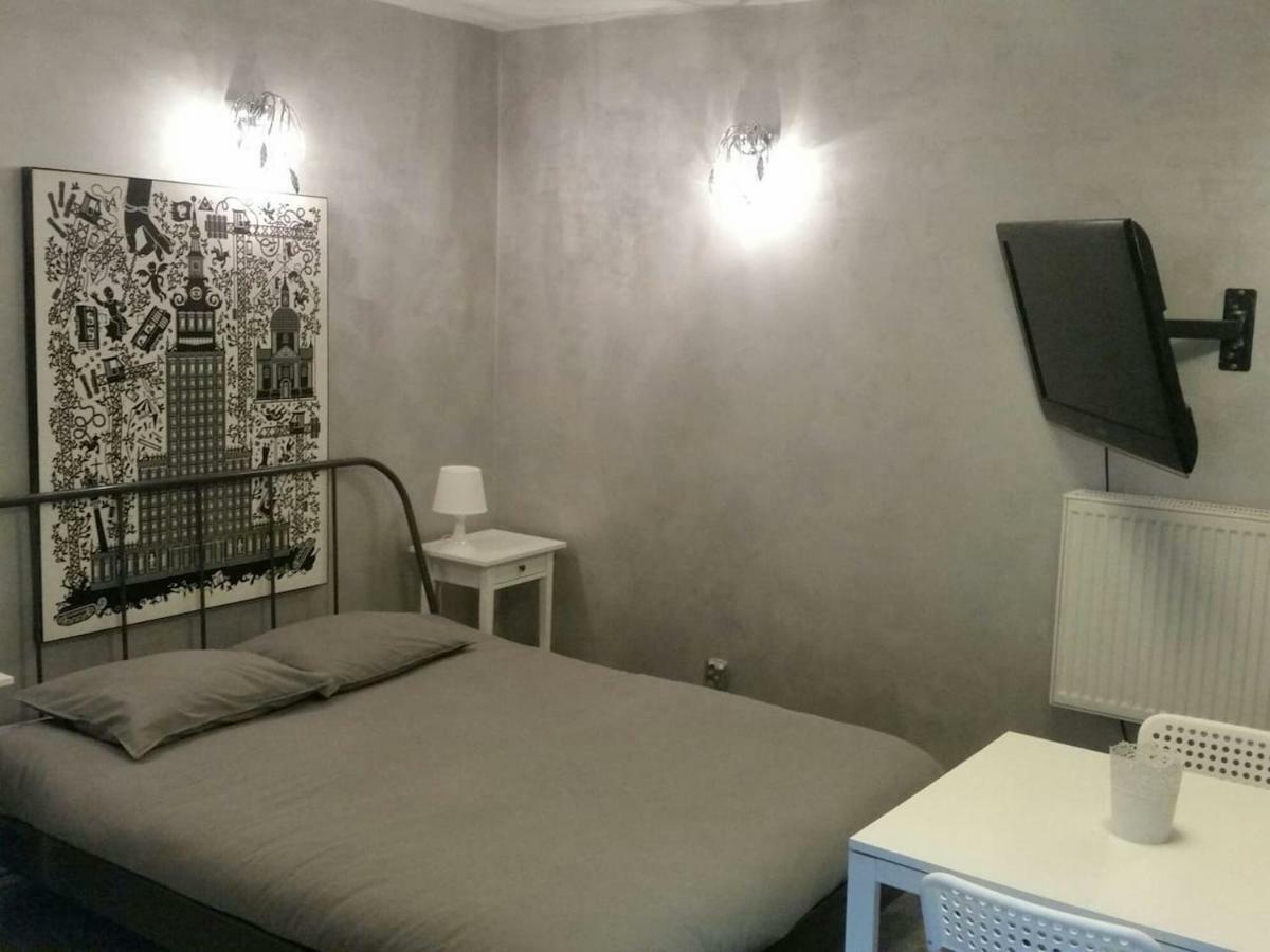 Appartement Studio Close To Old Town And Metro! Warschau